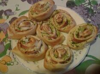 Girelle di zucchine con prosciutto e philadelphia