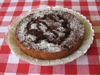 Torta di cocco e confettura di frutti di bosco