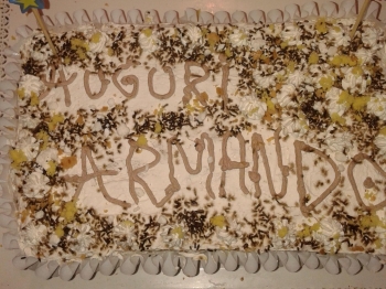 Millefoglie alla crema con meringhe e cioccolato