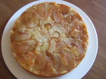 Torta rovesciata di mele (ricetta di patatina93)