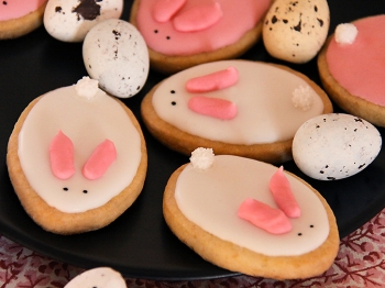 Biscottini di Pasqua a forma di coniglietto