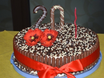 Torta di compleanno - cioccolato e panna!