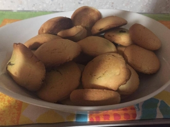 biscotti ripieni di pistacchio