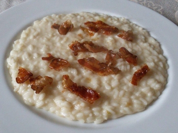 RISO ACQUERELLO CON PANCETTA TOSTATA E TALEGGIO