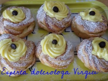 Zeppole con crema pasticcera a forno