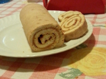 Rotolo con confettura alle pesche