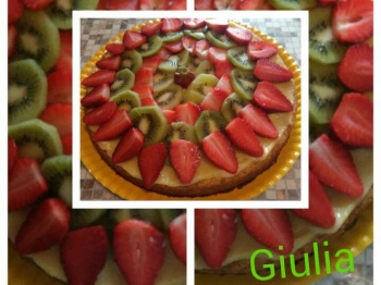 Torta alla frutta fresca