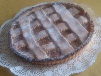 CROSTATA CON CONFETTURA DI MELE