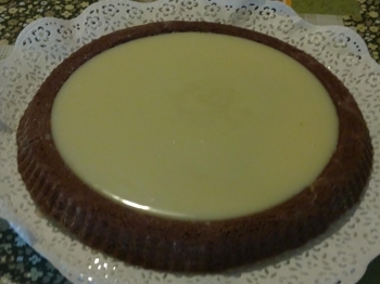 Torta al cioccolato bianco e nero