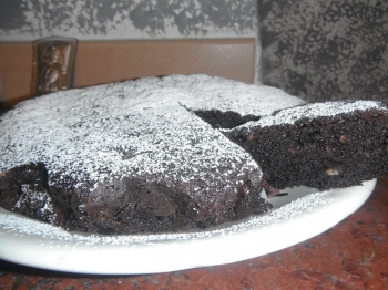 Torta caprese al cioccolato fondente