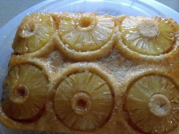 Torta all'ananas