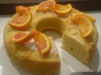 Chiffon cake all'arancia