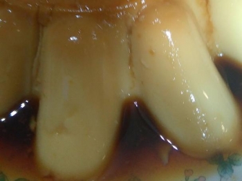 Crème Caramel Cameo