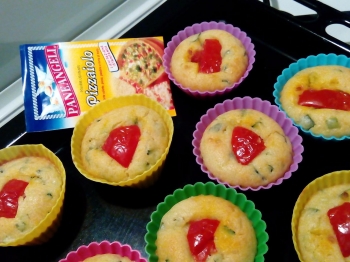 Muffin salati con ricotta e zucchine