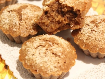 Mini muffin di pandoro con yogurt e ciobar ricetta di riciclo