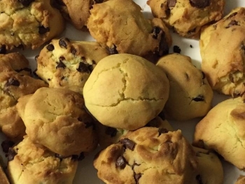Biscotti con gocce di cioccolato
