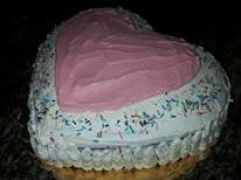 RED VELVET CAKE