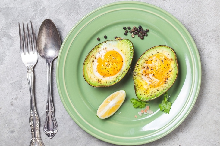 Come utilizzare l'avocado in cucina: 6 idee sfiziose di piatti dolci e salati