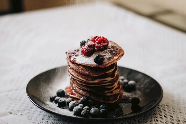 Come iniziare la giornata nel migliore dei modi: ecco i pancake per colazione