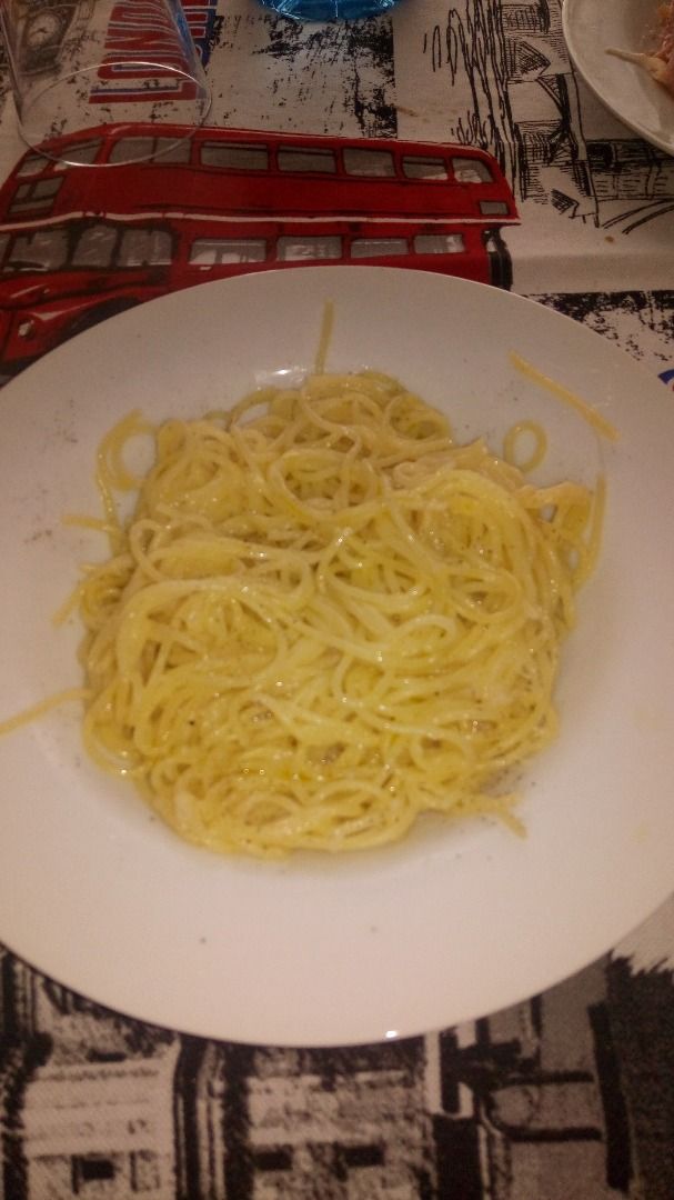 immagine post Spaghettini cacio e pepe