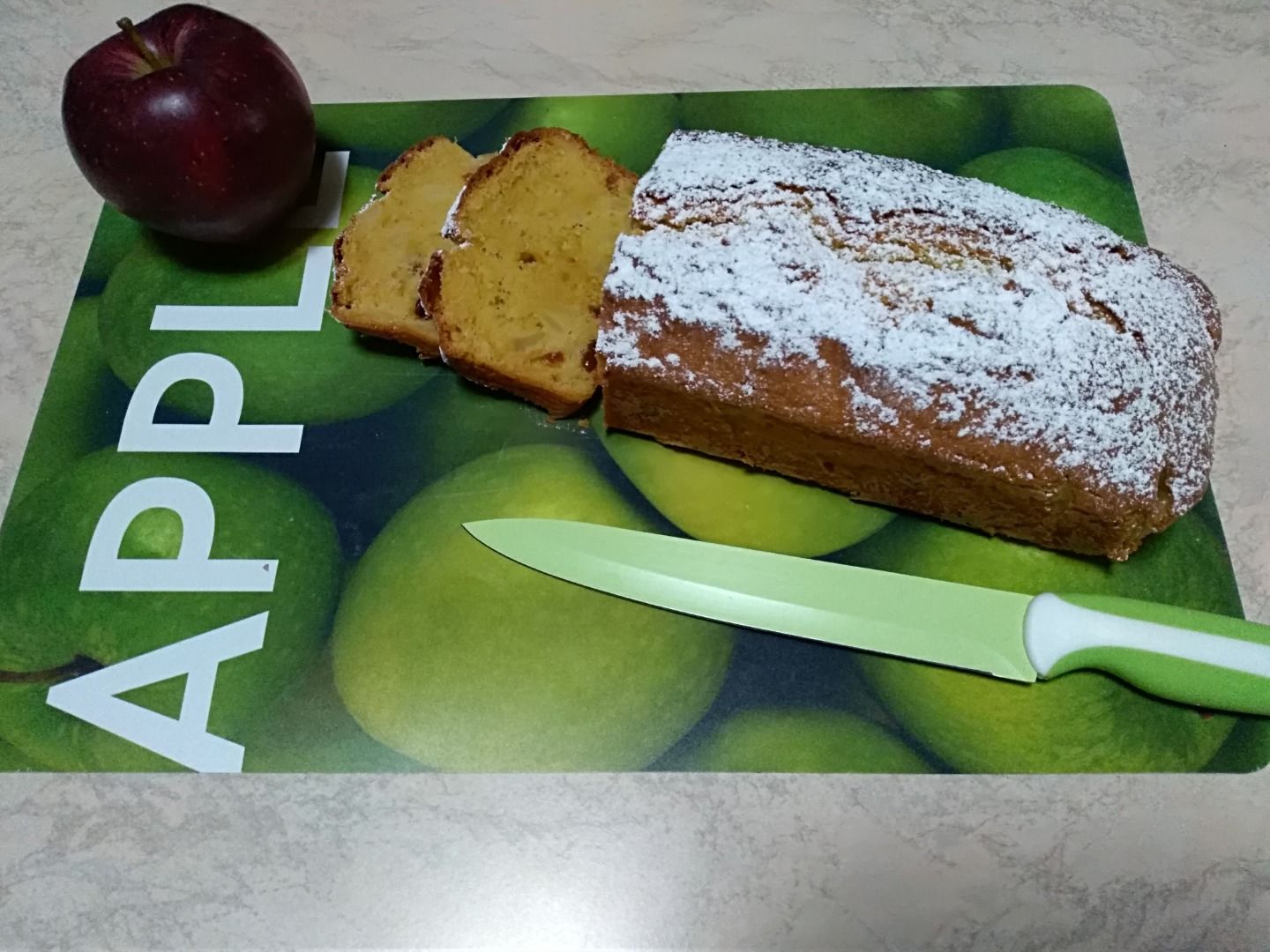 immagine post Plumcake mela, uvetta e cannella