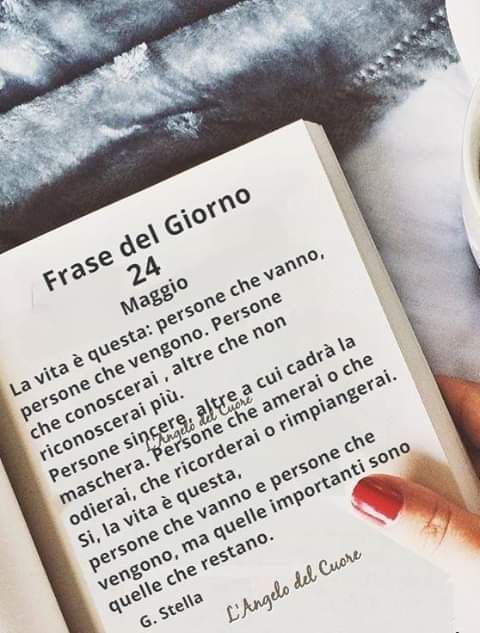 immagine post Frase di oggi 😊. ..