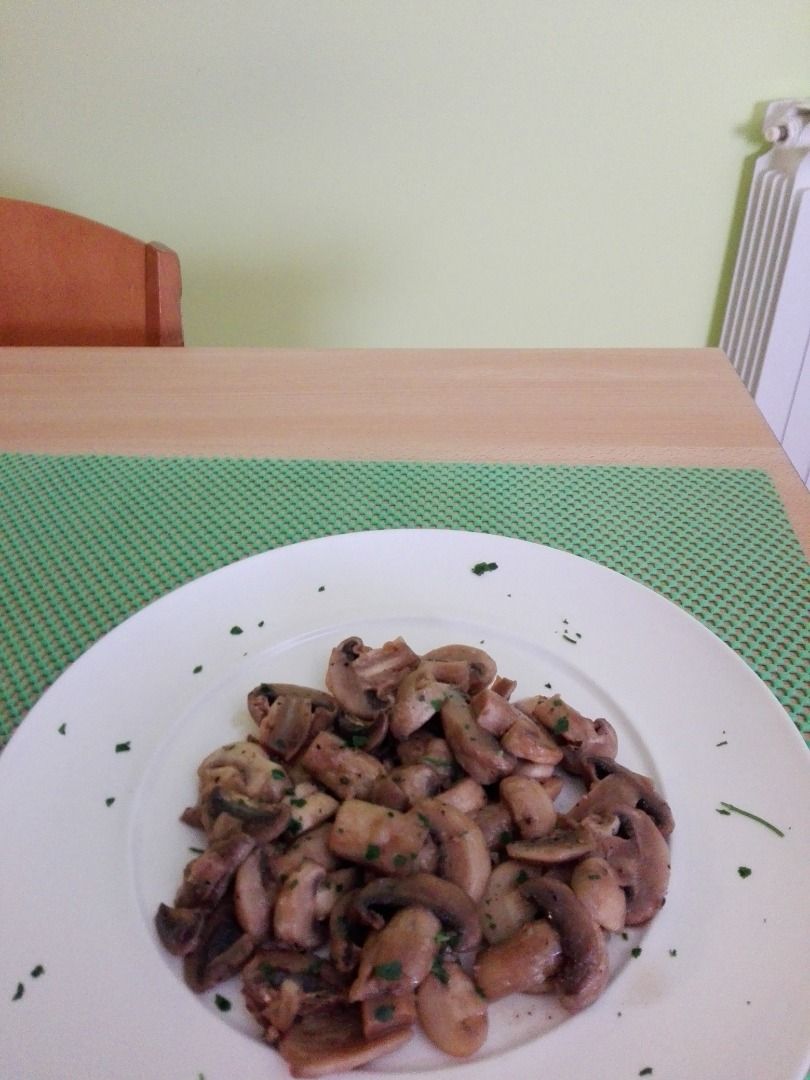 immagine post Funghi trifolati