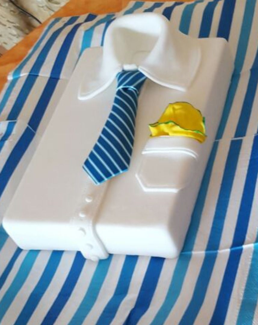 immagine post Torta camicia in pdz    "festa del papà"