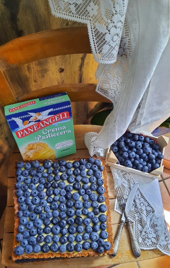 immagine post CROSTATA DI MIRTILLI E CREMA PASTICCERA