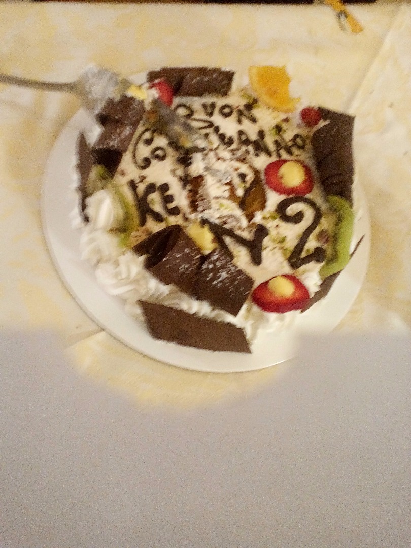 immagine post torta alla panna con scaglie di cioccolato