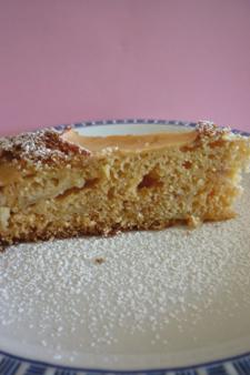 Torta yogurt e mele