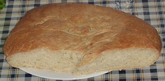 PANE SEMPLICE AL POOLISH