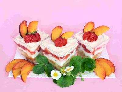 Frutta in soffice crema