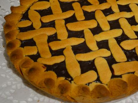 crostata alla confettura di prugne