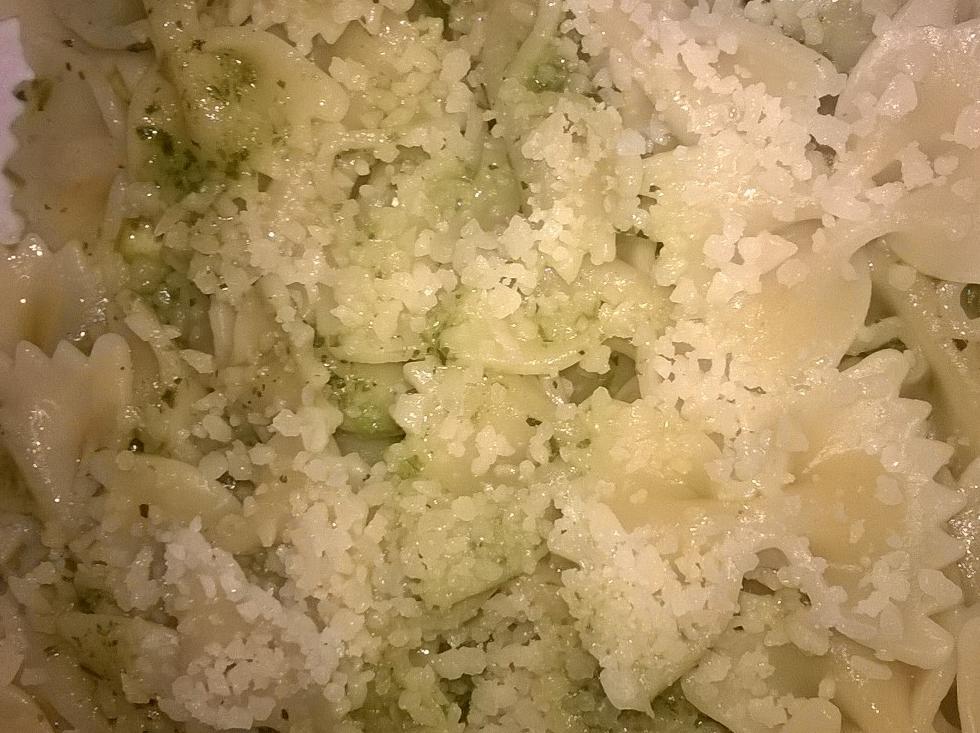 farfalle al pesto