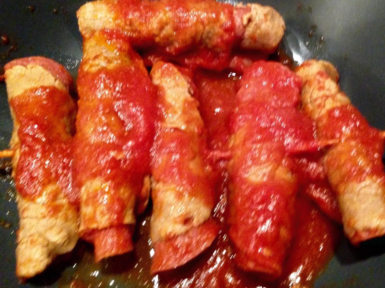 Involtini doppio strato in salsa