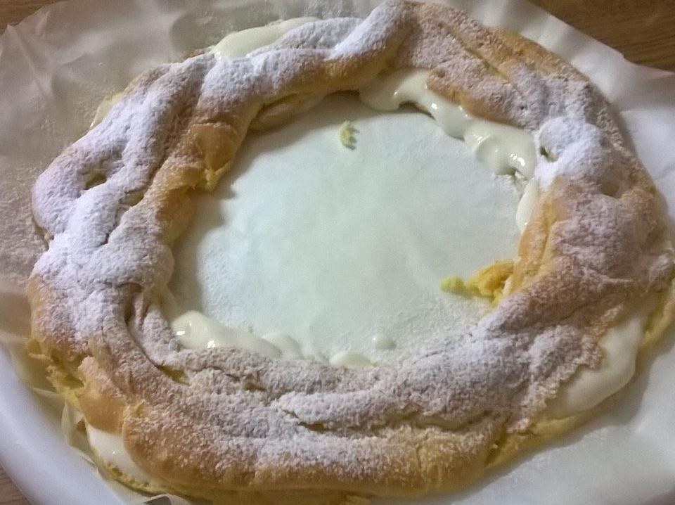 Ciambella con pasta dei bigne