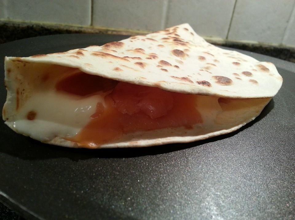 Piadina crescenza e salmone