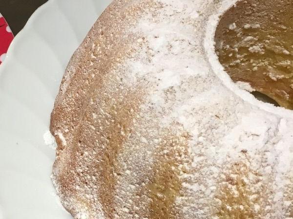 ciambella alla panna montata