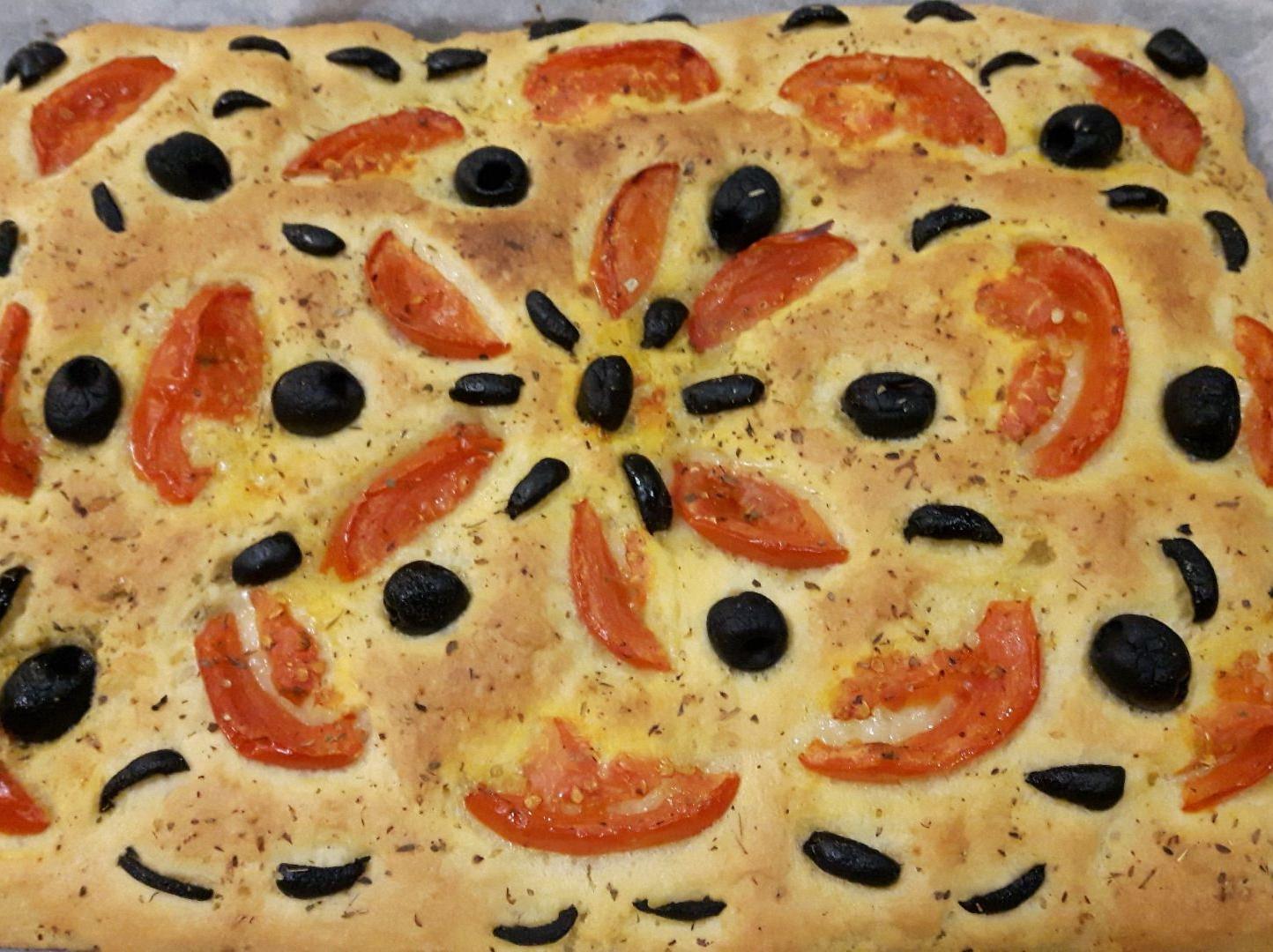 Focaccia tipo barese - Ricetta della dolcina Lusa77