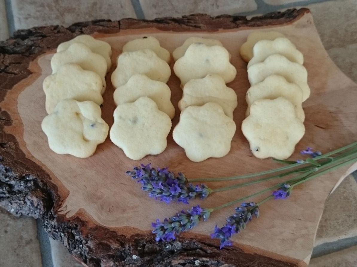 Biscottini alla lavanda