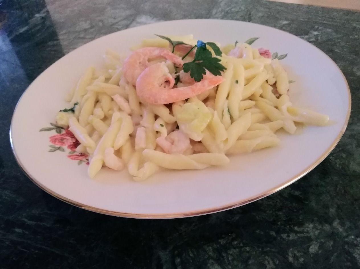 Strozzapreti gamberi e zucchina