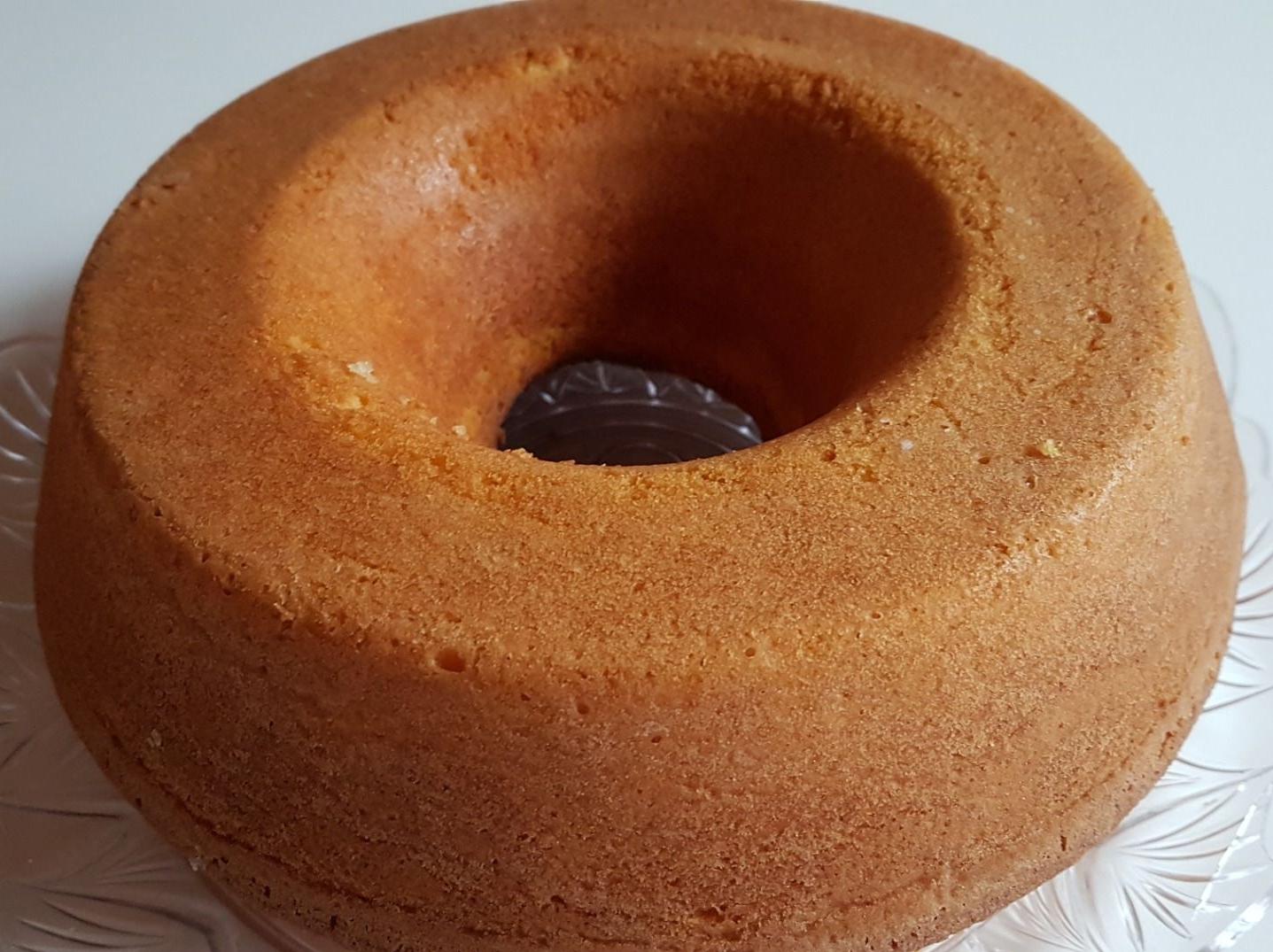 Ciambellone all'arancia