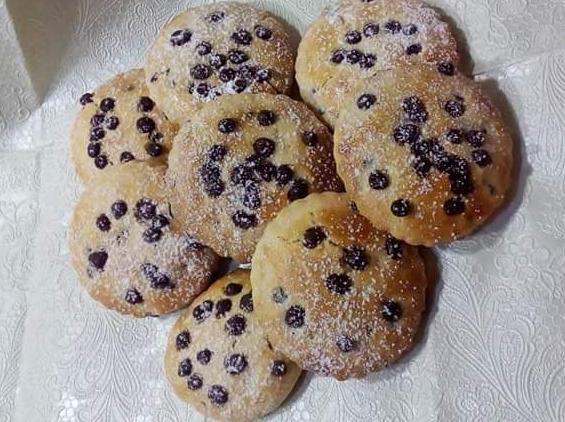 Biscotti con gocce di cioccolato