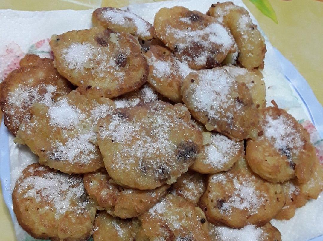 * Frittelle di San Giuseppe con riso *