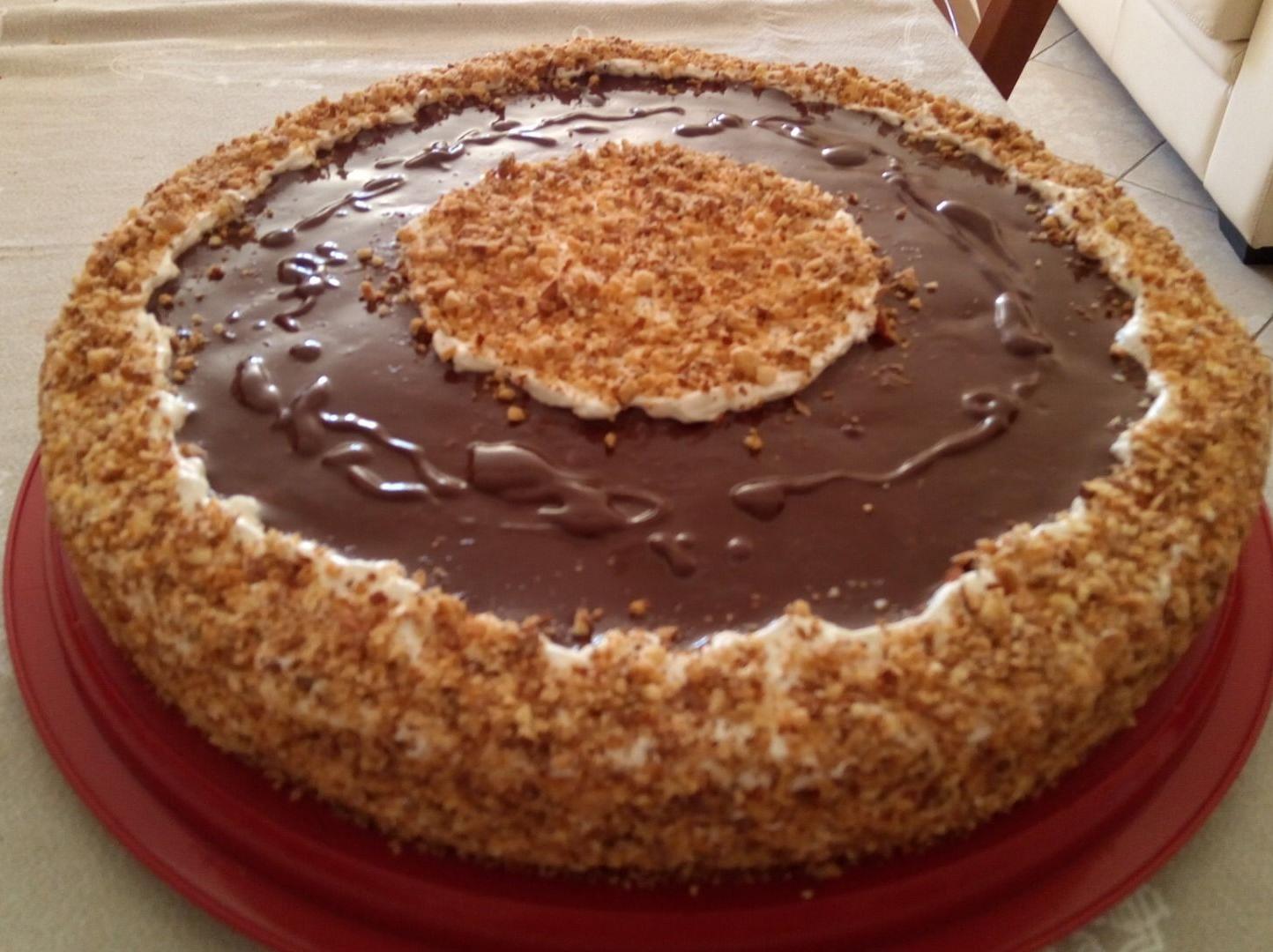 Torta con crema al cioccolato