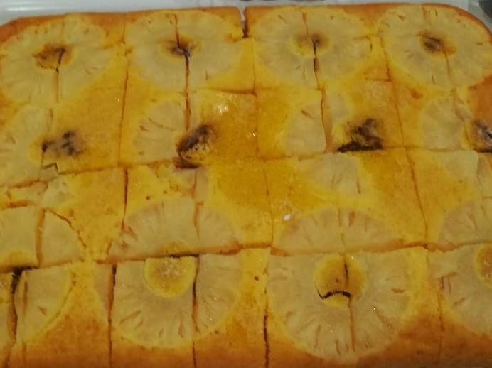 TORTA ALL'ANANAS