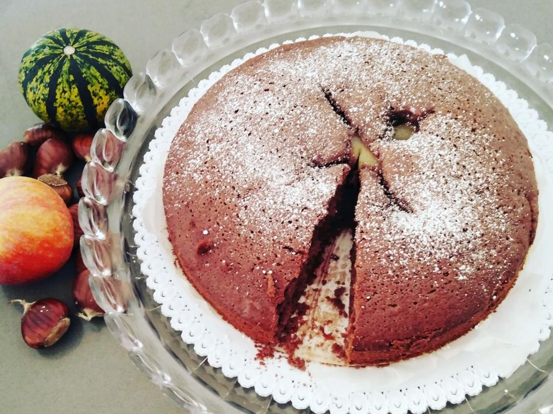 Torta cioccolato e pere