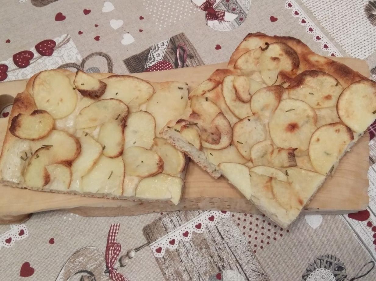 Focaccia con patate ad alta idratazione