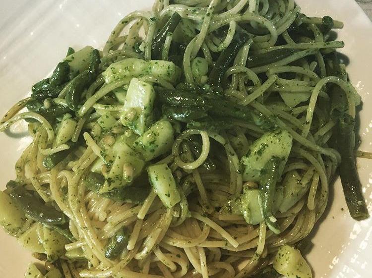 Pasta al pesto km 0